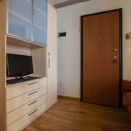 Valier By Interhome شقة البندقية